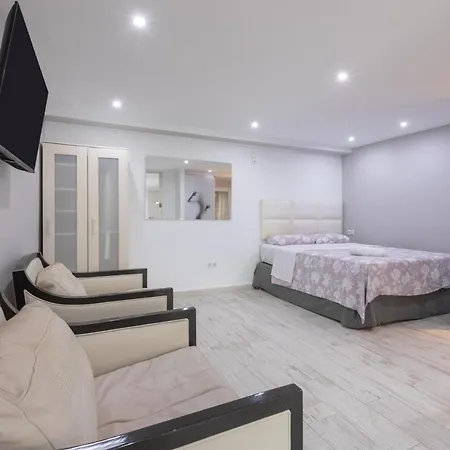 Apartment El Relojero - Adults Only Marbella